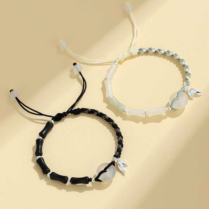 Verstellbares Armband mit Edelstein- und Blatt-Anhänger Karnz