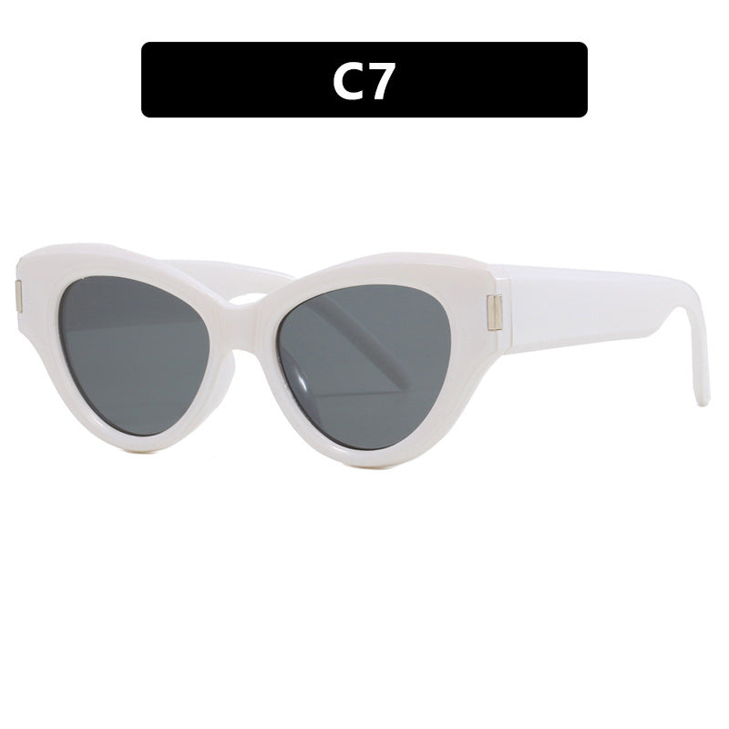 Damen stilvolle Cat-Eye Sonnenbrille mit transparentem Rahmen Karnz