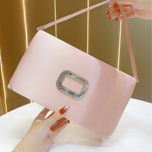 Elegante Satin Abendtasche