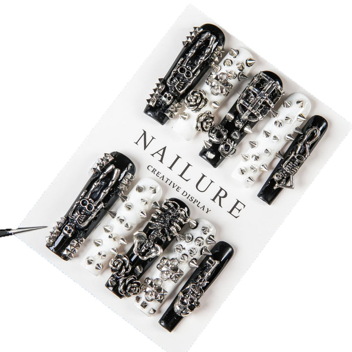 Dekorativer gotischer Press-On Nagelset