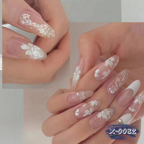 Elegantes Blumen-Nagelkunst-Set  1790958105