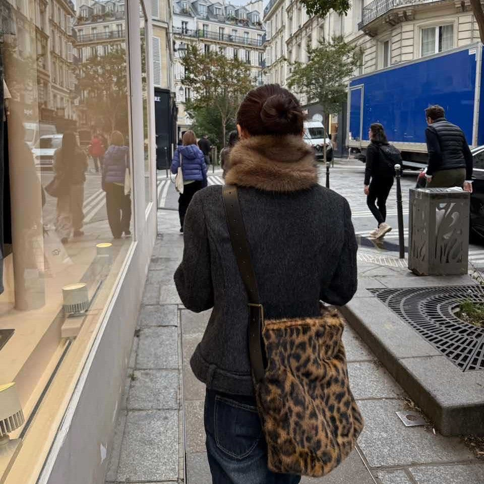 Zeitgenössische Kunstpelz-Handtasche