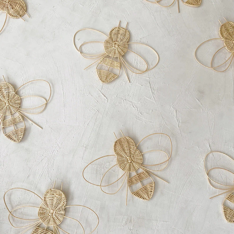 Dekorativer Wandbehang im Bienen-Design Karnz