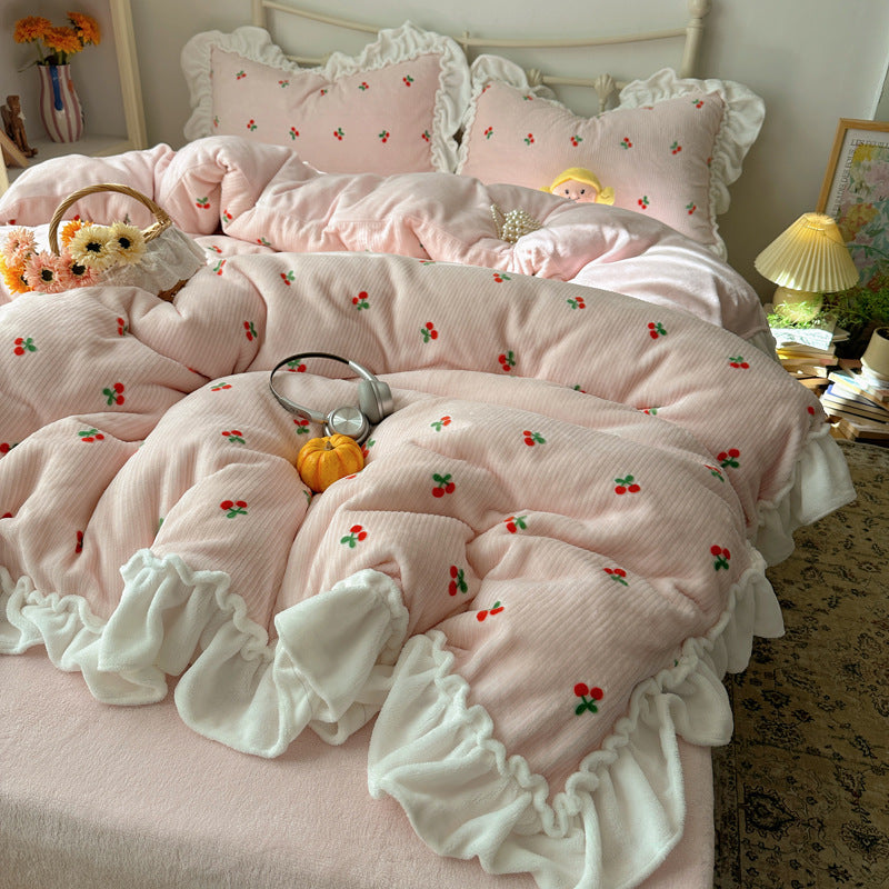 Rüschendruck-Kirsch-Quilted Bettdecke und Kissenbezug Set