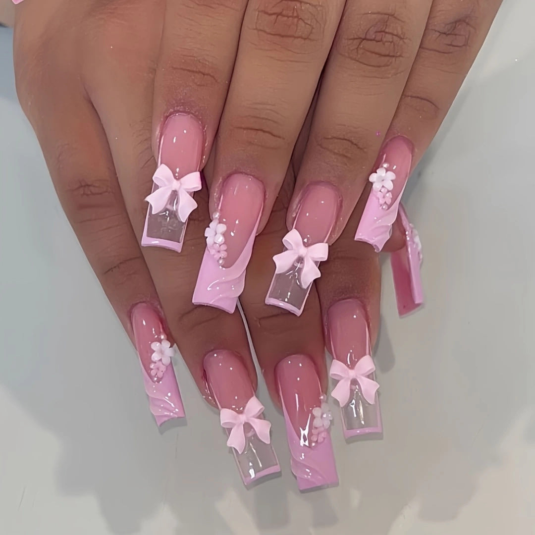 Dekorative Press-On Nagelkunst Karnz