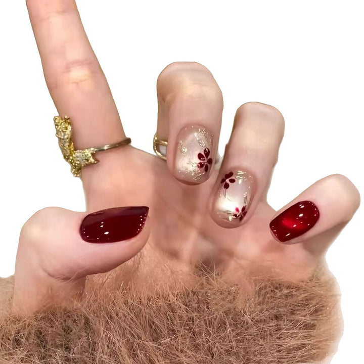 Künstlerisches Floral Nageldesign Karnz