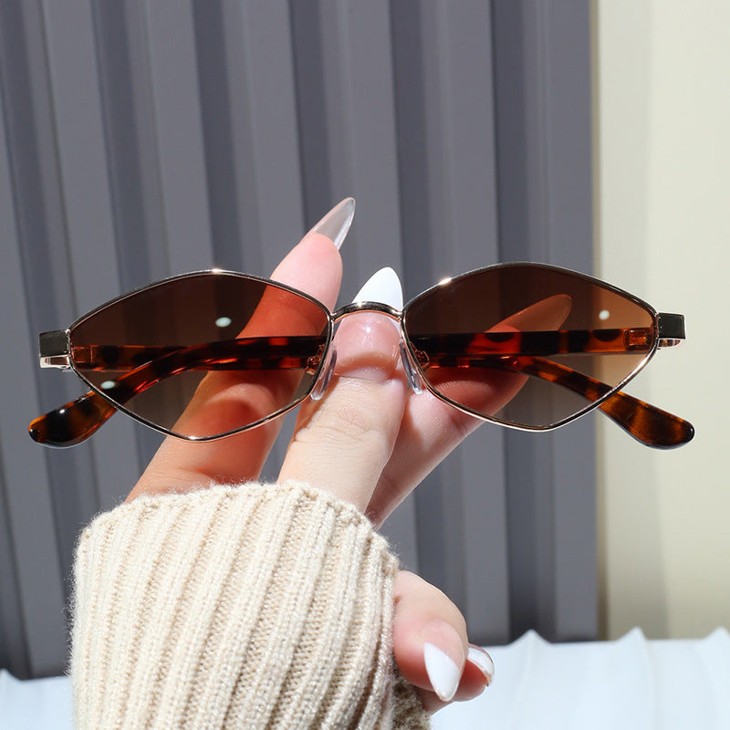 Damen Designerkorrekturbrille Karnz