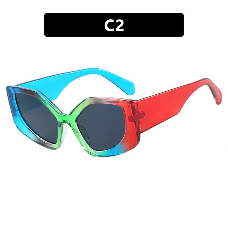 Damen auffällige Sonnenbrille mit oversized Design und modischem Farbverlauf Karnz