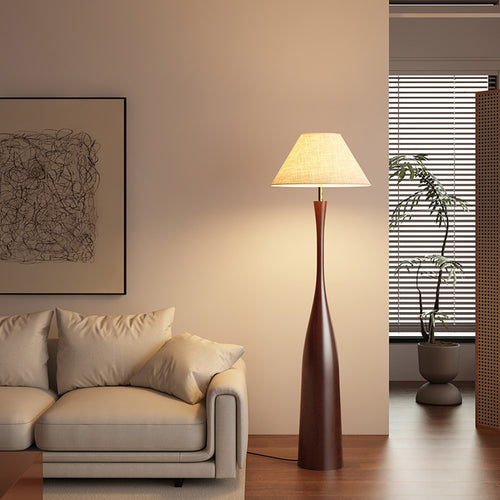 Elegante Skulpturale Holzstehlampe