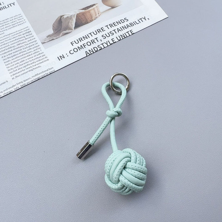 Stylischer Knotenleder-Schlüsselanhänger Karnz