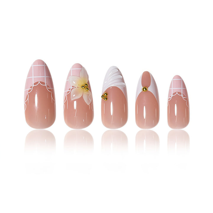 Elegante Blumen Design Nagelverlängerungen Karnz