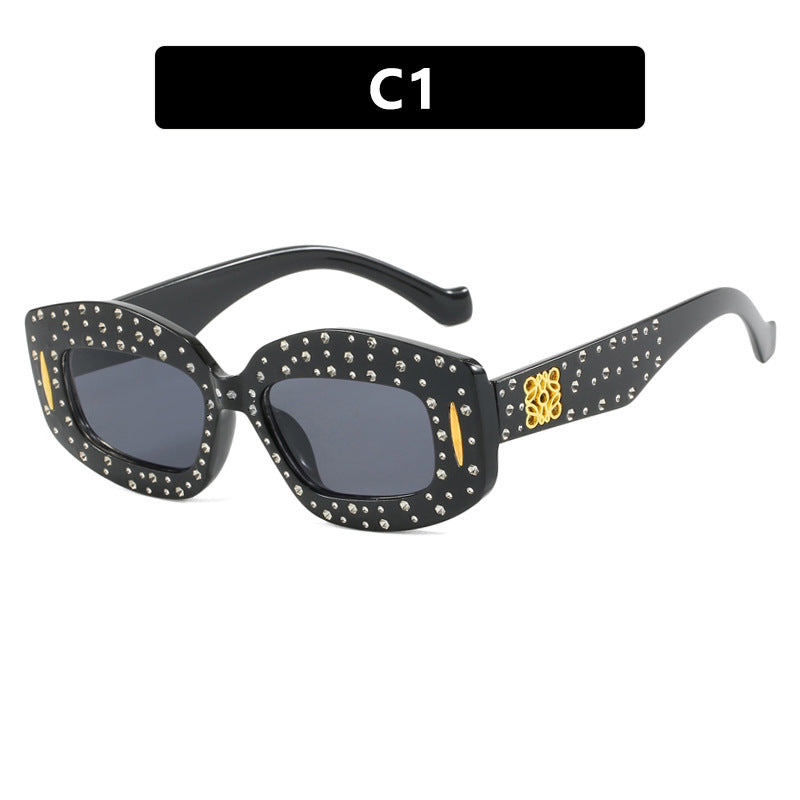 Damen modische Sonnenbrille mit glamourösem Strassbesatz Karnz