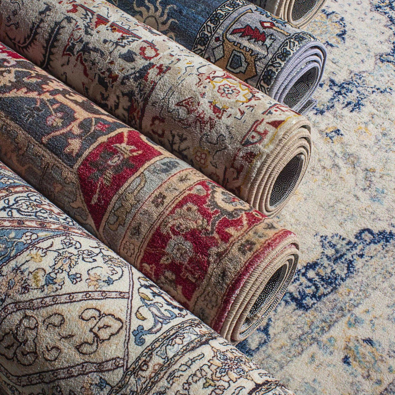 Vintage-inspirierter Blumenmuster-Teppich