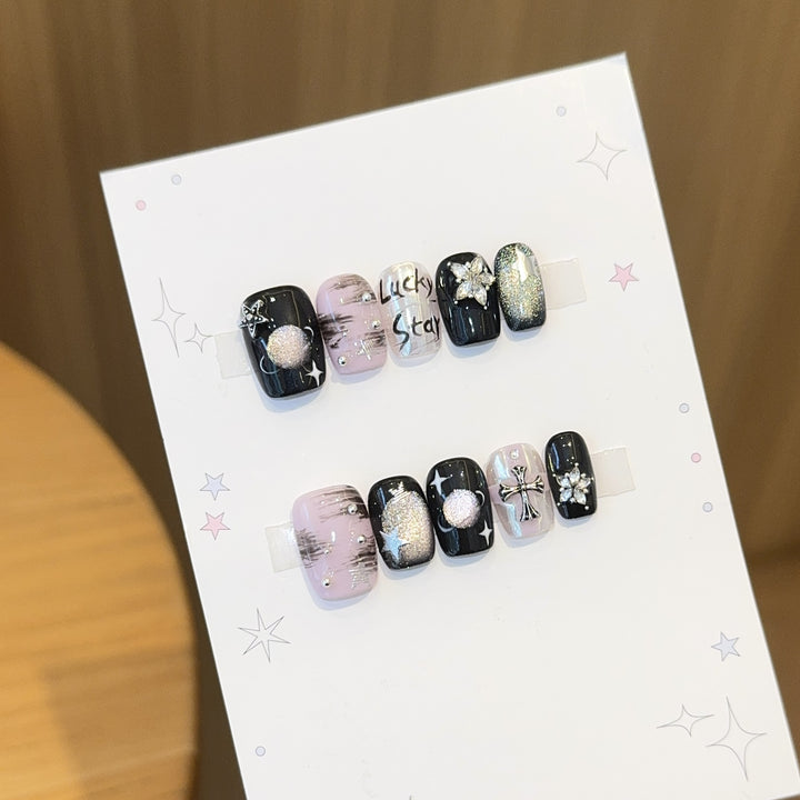 Kunstnagelset Karnz