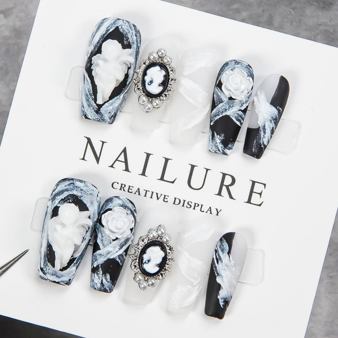 Dekorativer Acryl-Nagelset