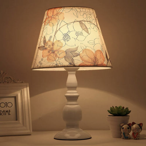 Dekorative florale Schirm Tischlampe