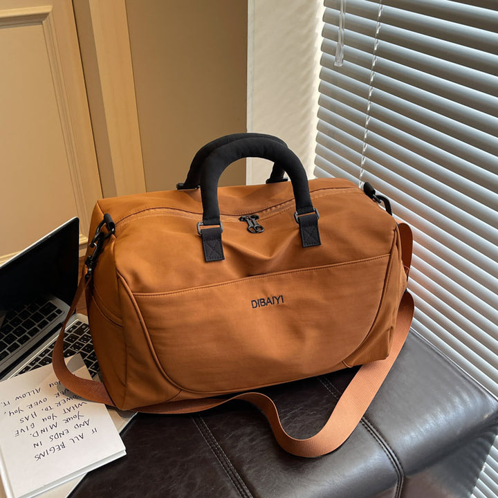 Geräumige vielseitige Reisetasche
