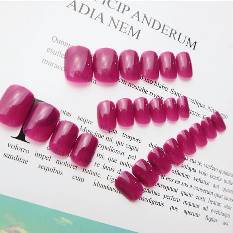 Glänzendes Press-On-Nagelset mit funkelndem Finish Karnz