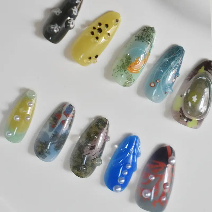 Künstlerische von marinen inspirierten Press-On Nagelkunst Karnz