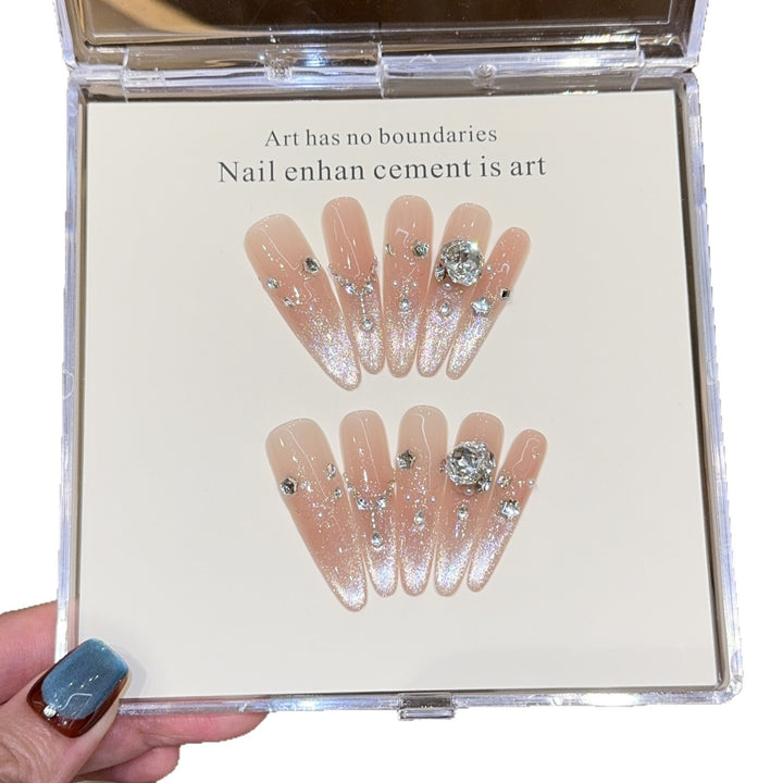 Künstliche Kunstnägel mit Luxuriösem Glitzer- und Strassdesign Karnz