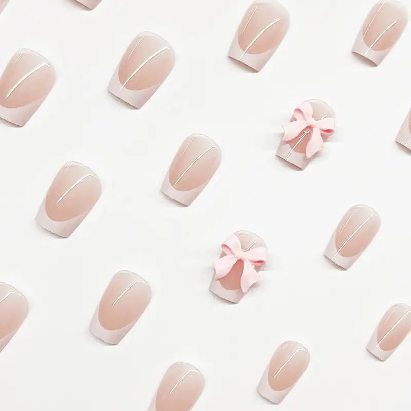 Charmante Schleifenverzierte Press-On Nagelkunst Karnz