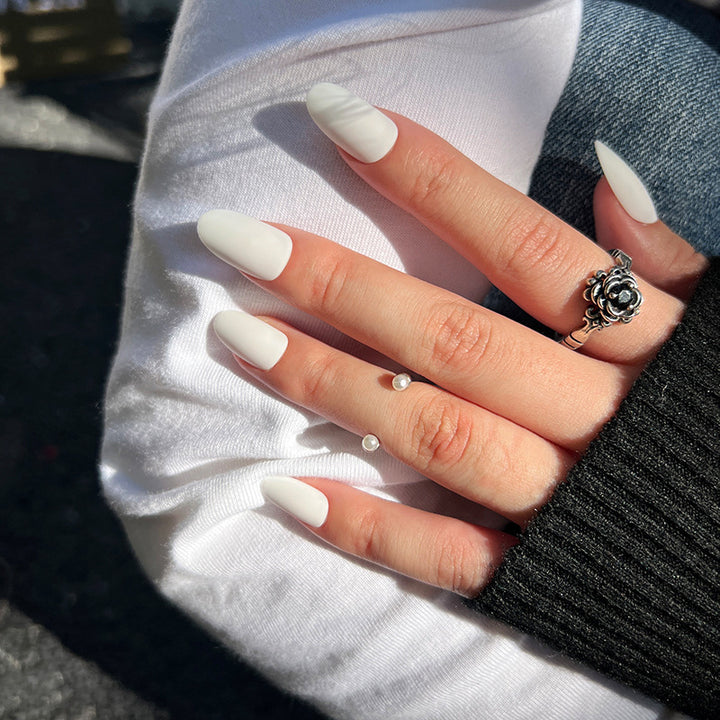 Matt Finish Press-On Nail Set Karnz