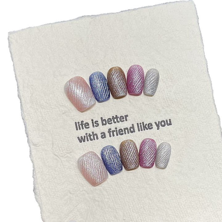 Dekorativer Press-On-Nagelsatz mit strukturiertem Glitzerfinish