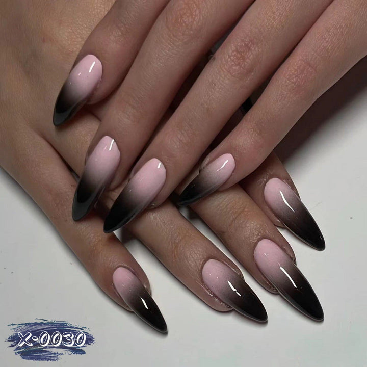 Stilvolles Ombre Stiletto Nagelkunst