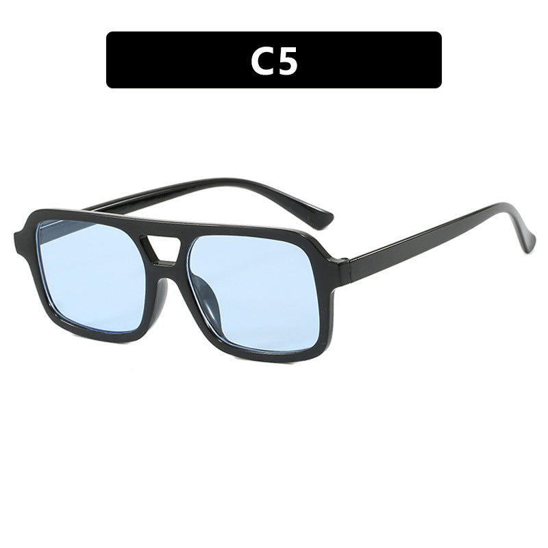 Damen modische quadratische Sonnenbrille aus transparentem Kunststoff Karnz
