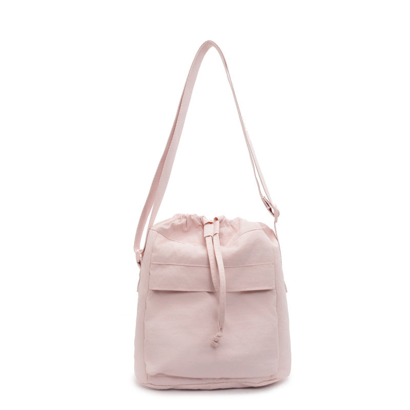 Lässige Kordelzug-Eimer-Tasche Karnz