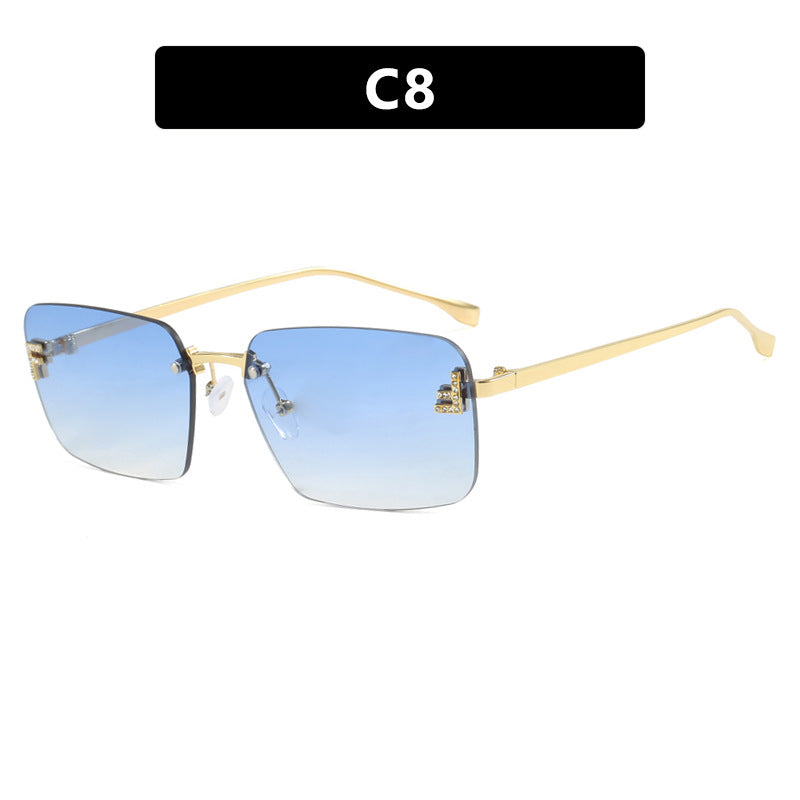 Damen quadratische Sonnenbrille mit elegantem goldenen Rahmen und stylishen Gläsern Karnz
