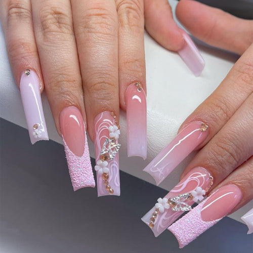 Blumen- und Glitzer-Stiletto-Press-On-Nägel Karnz