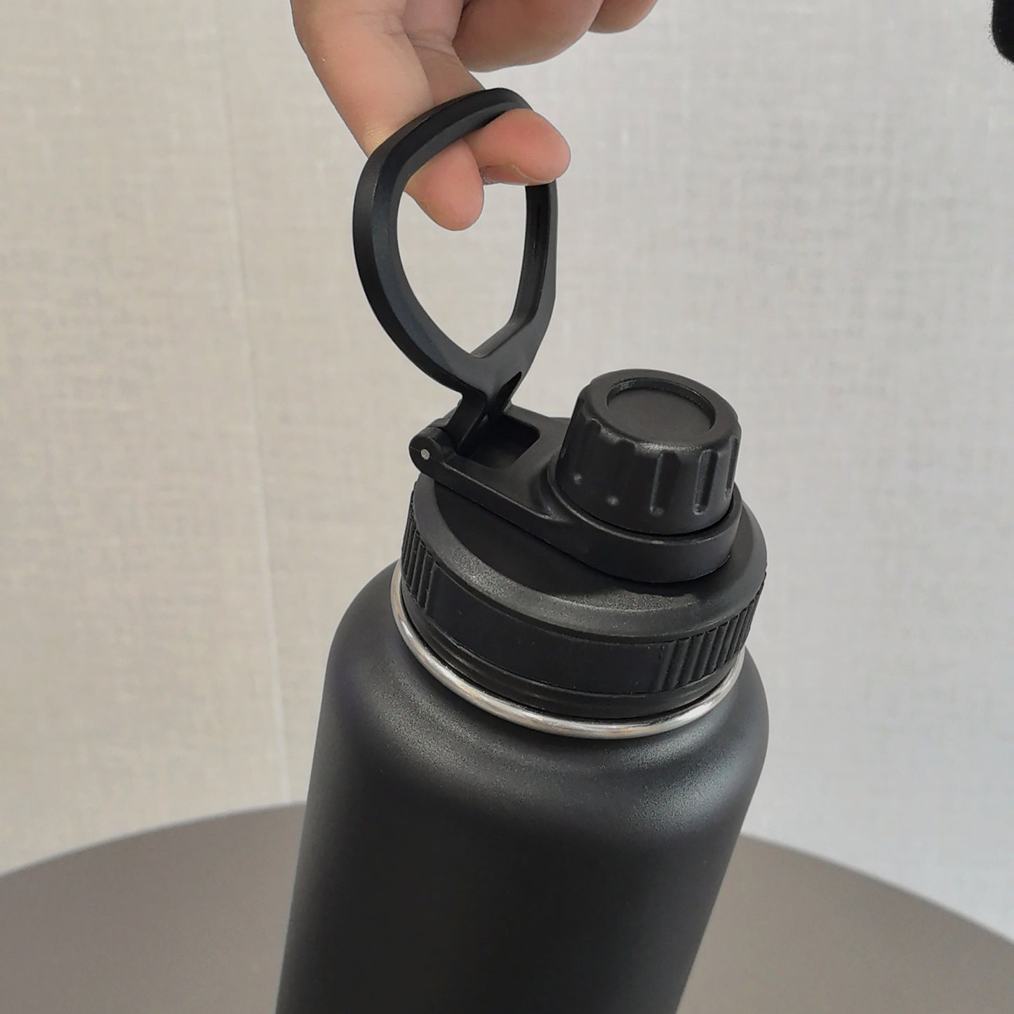 Damen Sportliche Trinkflasche Karnz