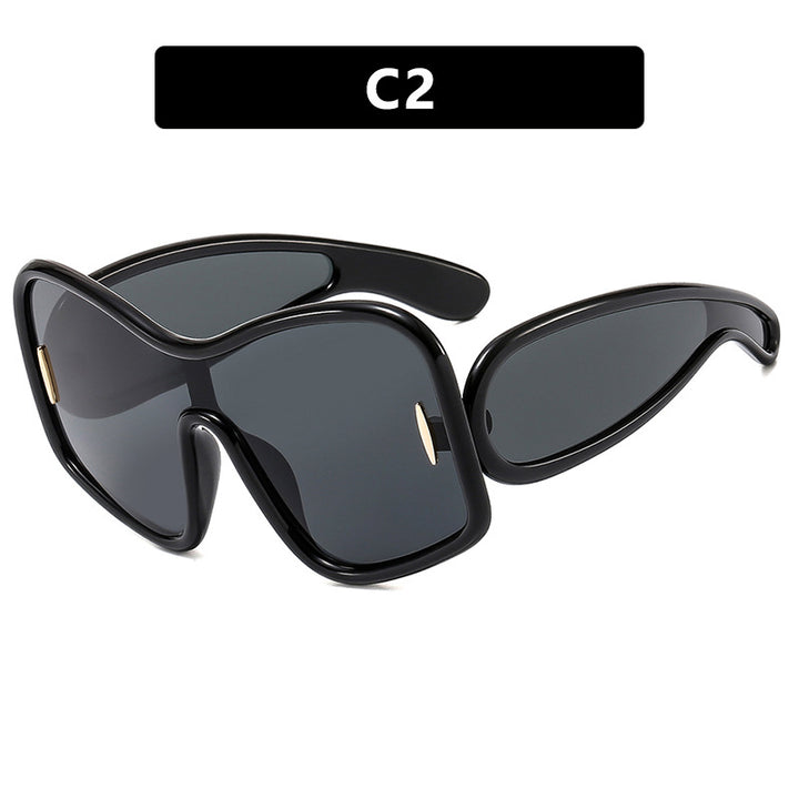 Damen futuristische Sonnenbrille mit extrabreitem Design und schützendem UV-Filter Karnz