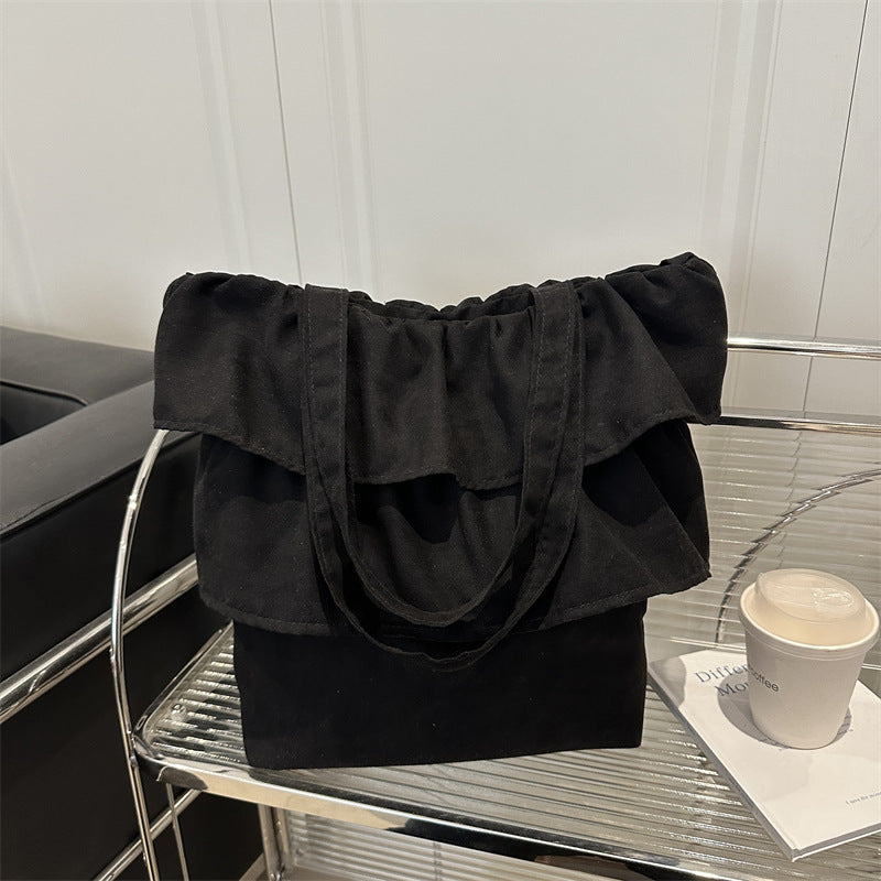 Chic Rüschentasche Karnz