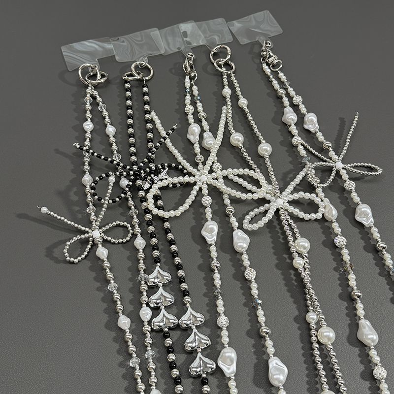 Elegante Perlenverzierte Lanyard Karnz