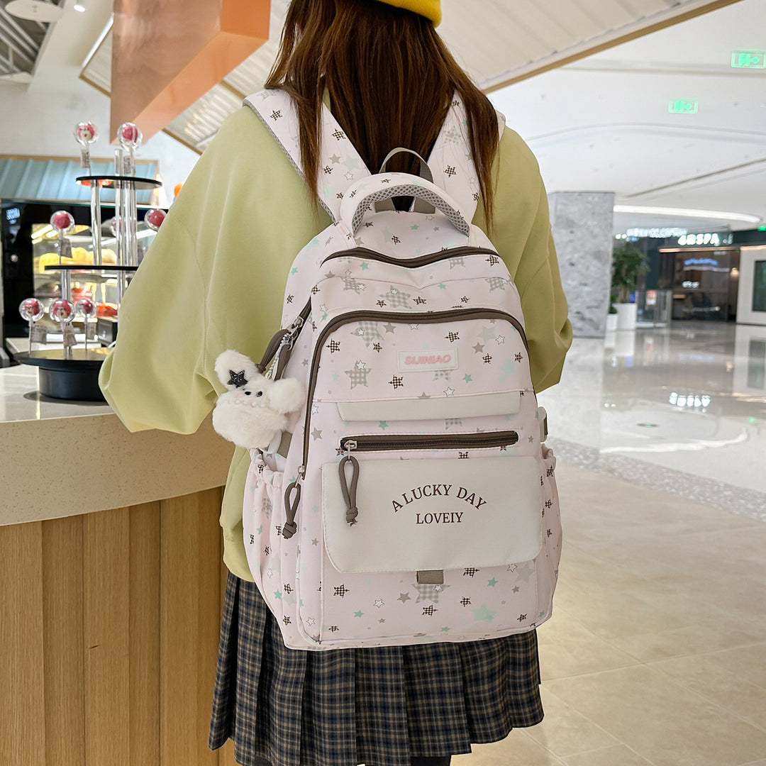 Mehrfach-Taschen Rucksack mit Plüsch Charm Karnz