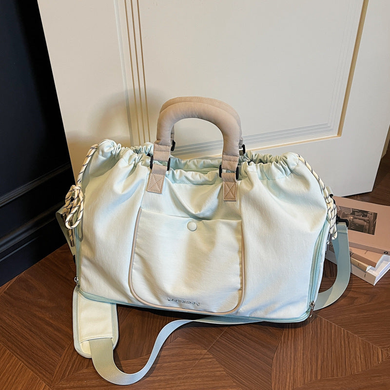 Vielseitige multifunktionale Duffel-Tasche mit verstellbaren Riemen Karnz