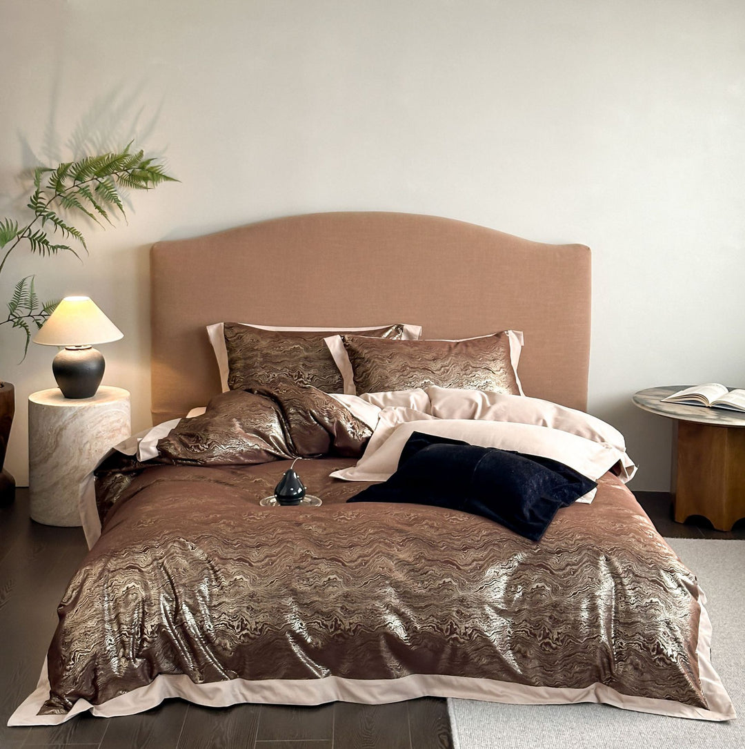 Elegantes Wendbares Bettbezug- und Kissenbezug-Set mit Jacquard-Blütenpanel und feiner Steppkante
