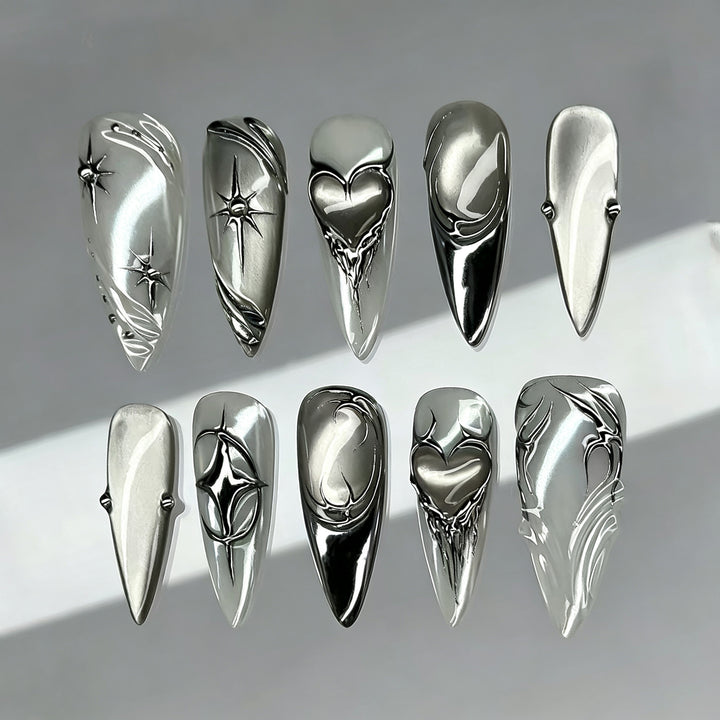 Künstlerisches Metallic Press-On Nagel Set