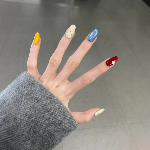 Kreative Nagelkunst