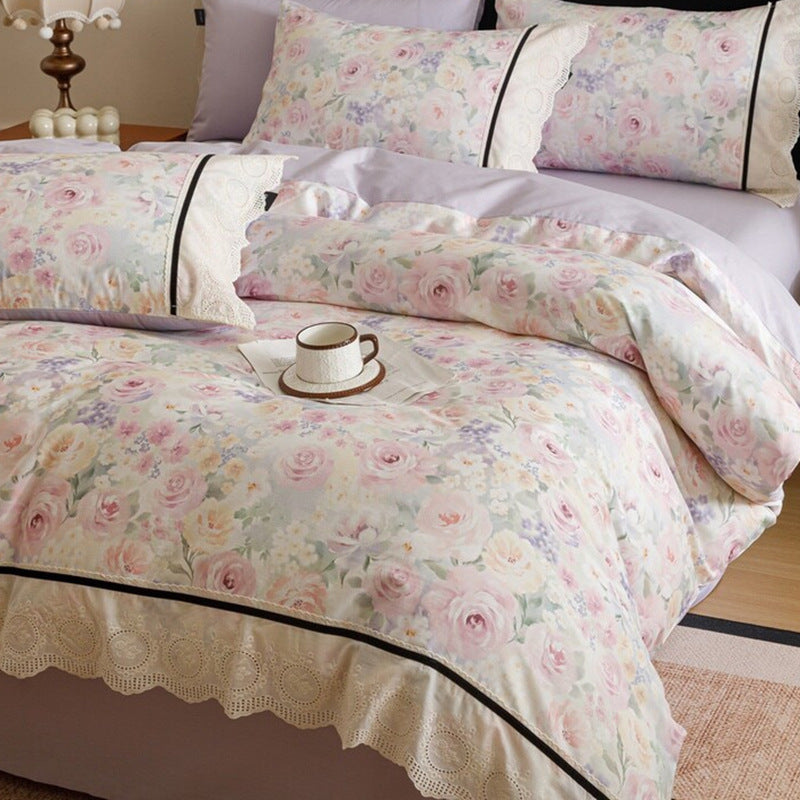 Vintage Rose Bedrucktes Bettbezug-Set mit Häkelaugenrand & Kontrastpaspel
