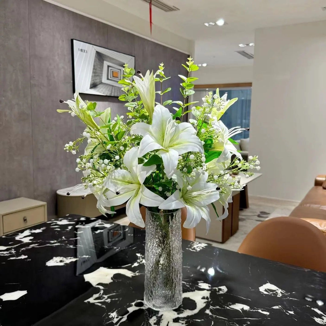 Elegante dekorative Blumenarrangement
