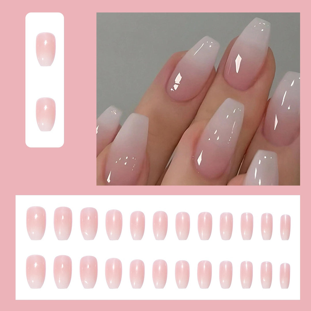 Kunstnagelset mit elegantem Ombre-Effekt Karnz