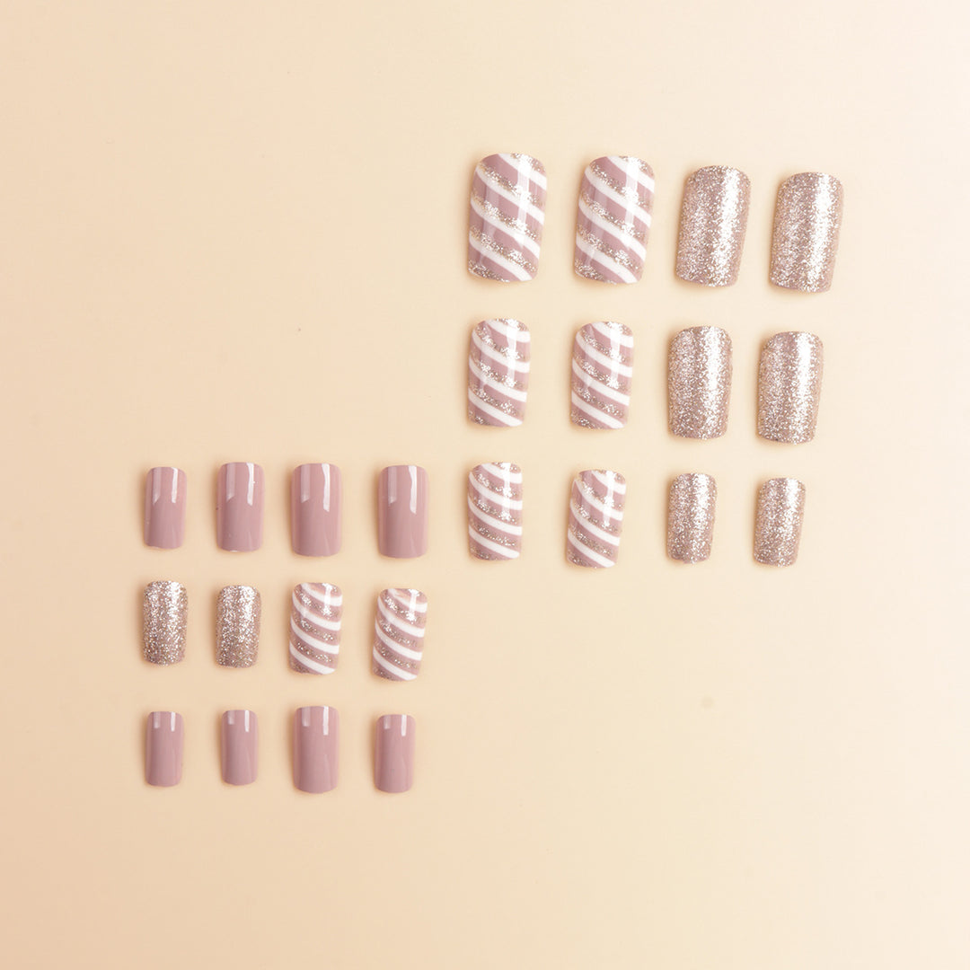 Glitzernde Press-On-Nageltips Set Karnz
