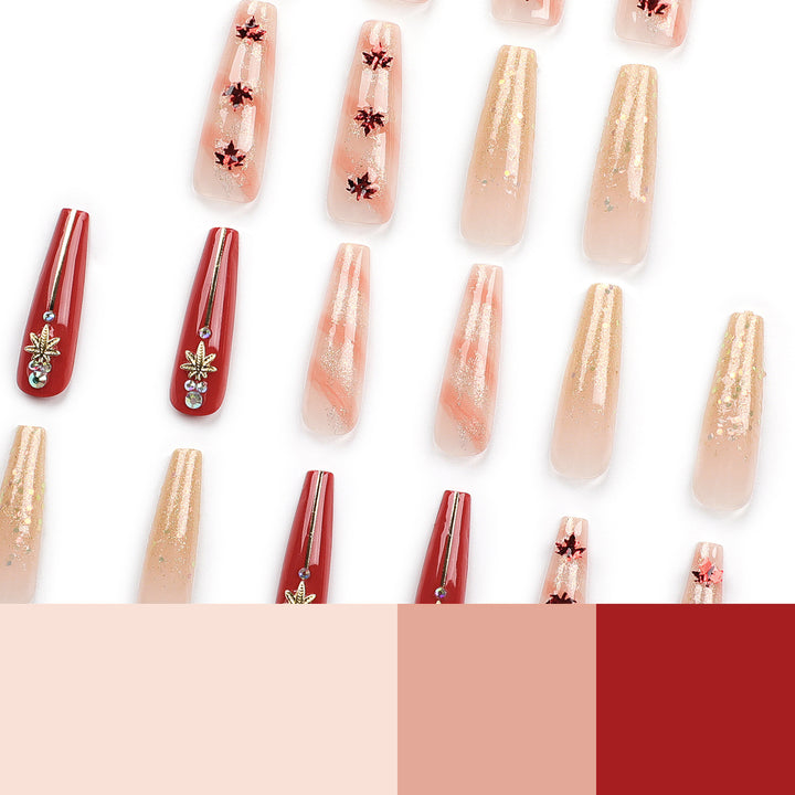 Kunstvolle Nagelverlängerungen mit Herbstmotiven Karnz