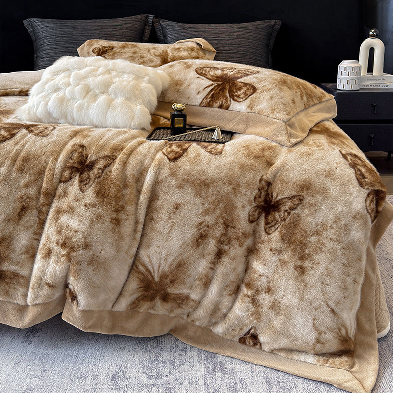 Plüsch-Effekt-Fleece Wendebettwäsche Set mit geprägten Schmetterlingsakzenten und Mikrofaser-Rückseite