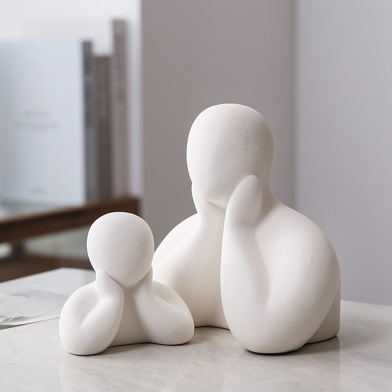 Künstlerische Entspannungsfigur Karnz
