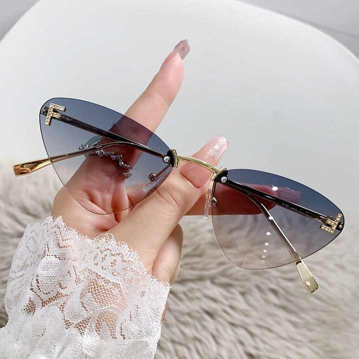 Damen Cat-Eye Sonnenbrille mit luxuriösem Dekor und UV-Schutz Karnz