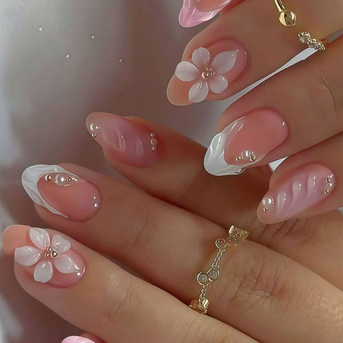 Dekorative florale Acryl-Nagelspitzen Karnz
